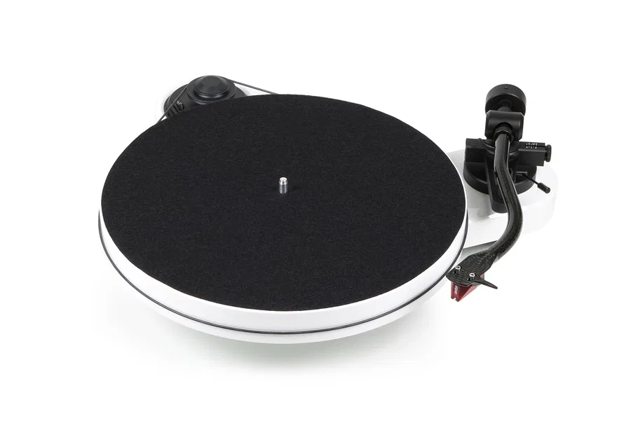 Pro-Ject RPM 1 Carbon