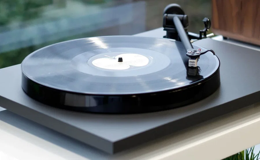 Rega Planar 1